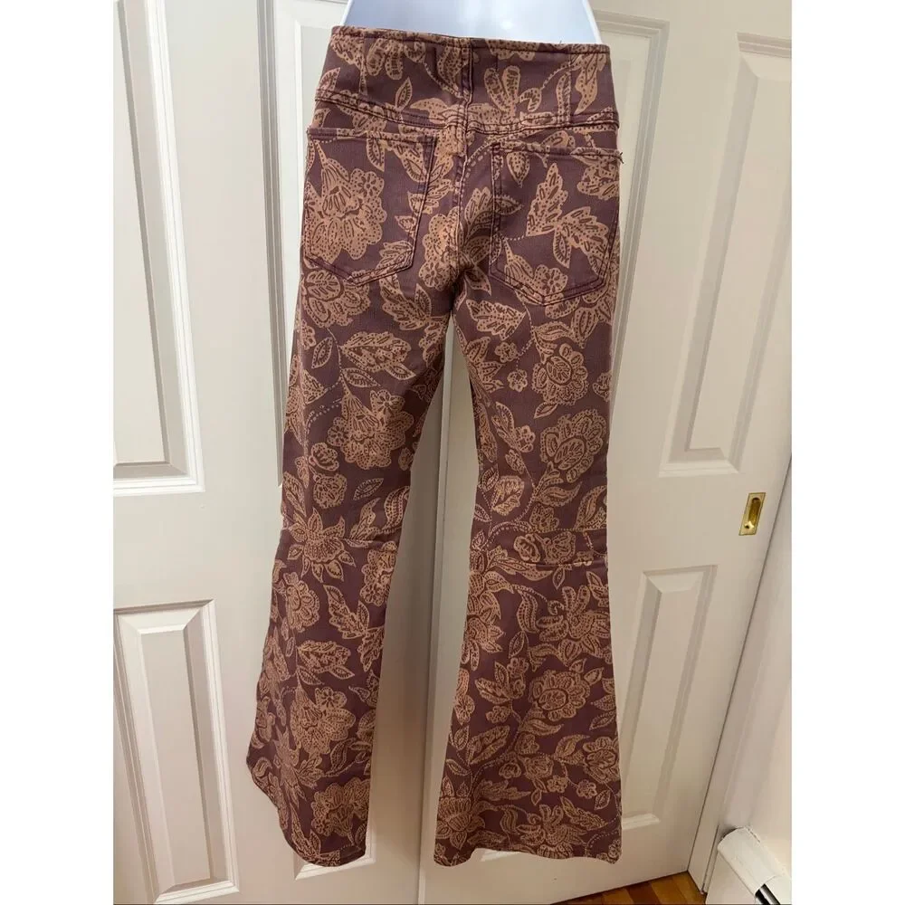 We The Free by Free People Penny Pull-on Printed flare pants - Picture 4 of 9